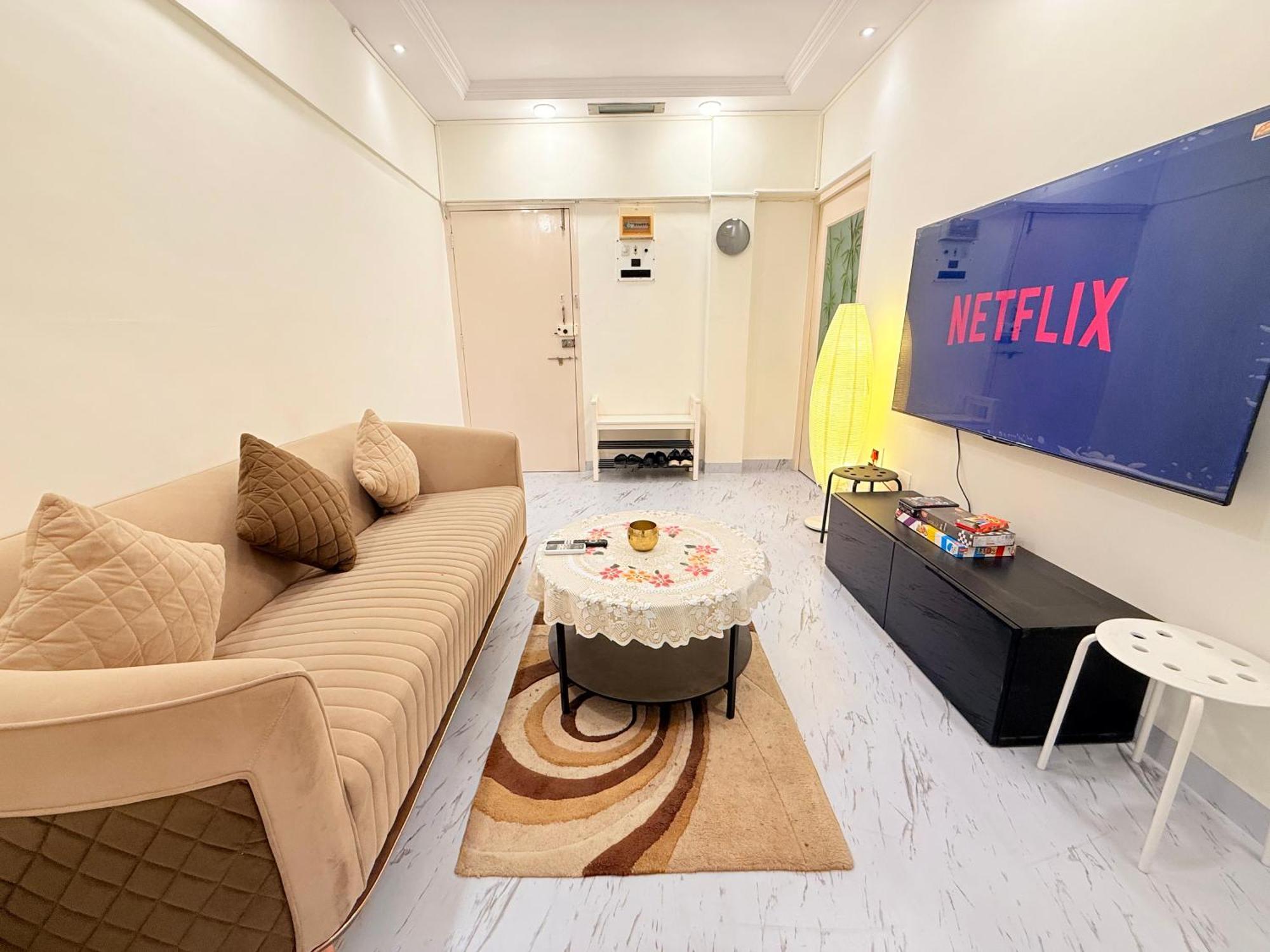 Apartament Elite 1 - 65'tv, Netflix&chill, Luxury 2bhk *