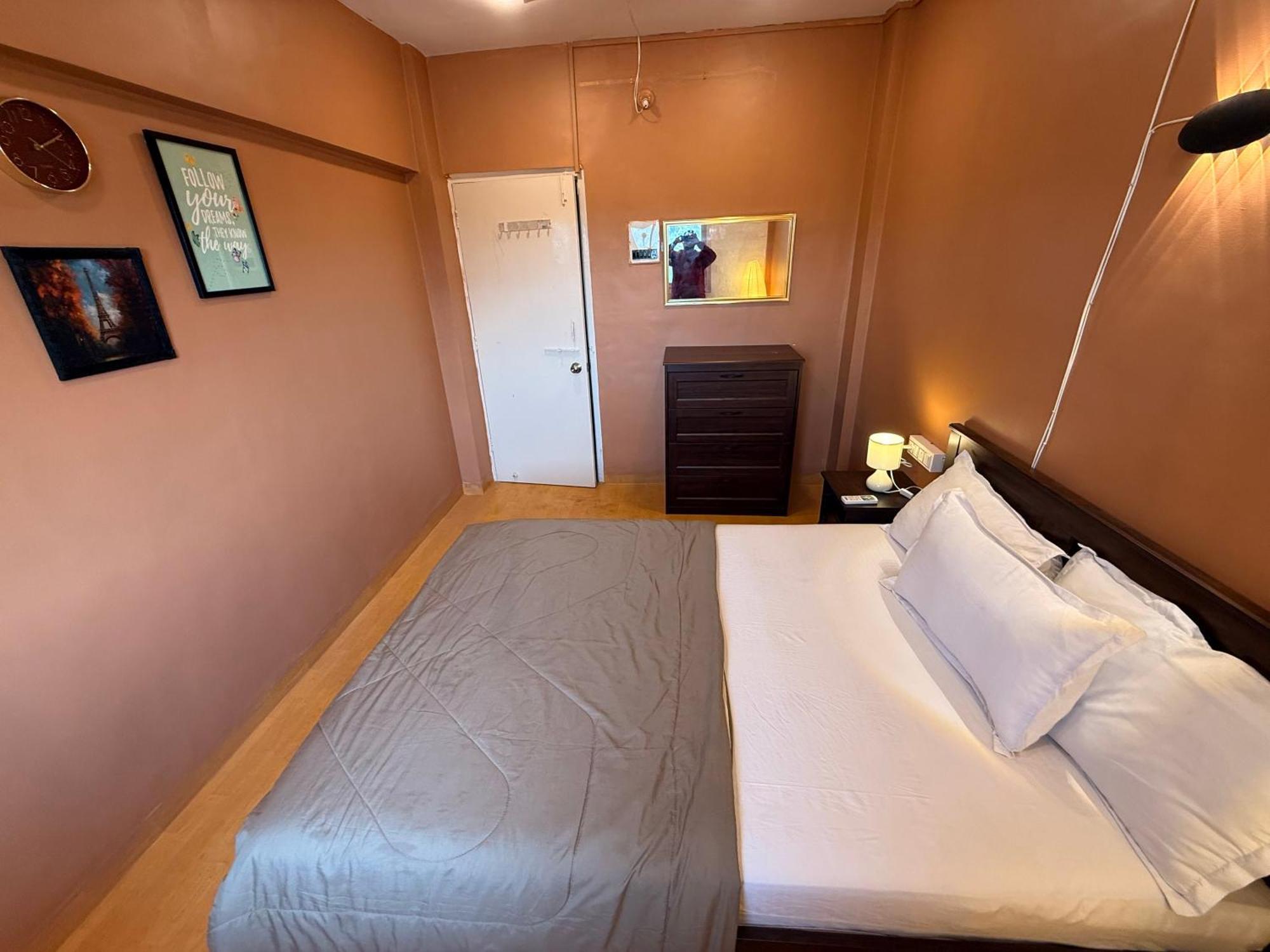 Elite 1 - 65'tv, Netflix&chill, Luxury 2bhk Bombaj